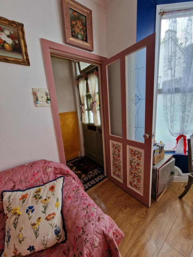Town Cottage Ground Floor Appartment Bridgend  Kültér fotó