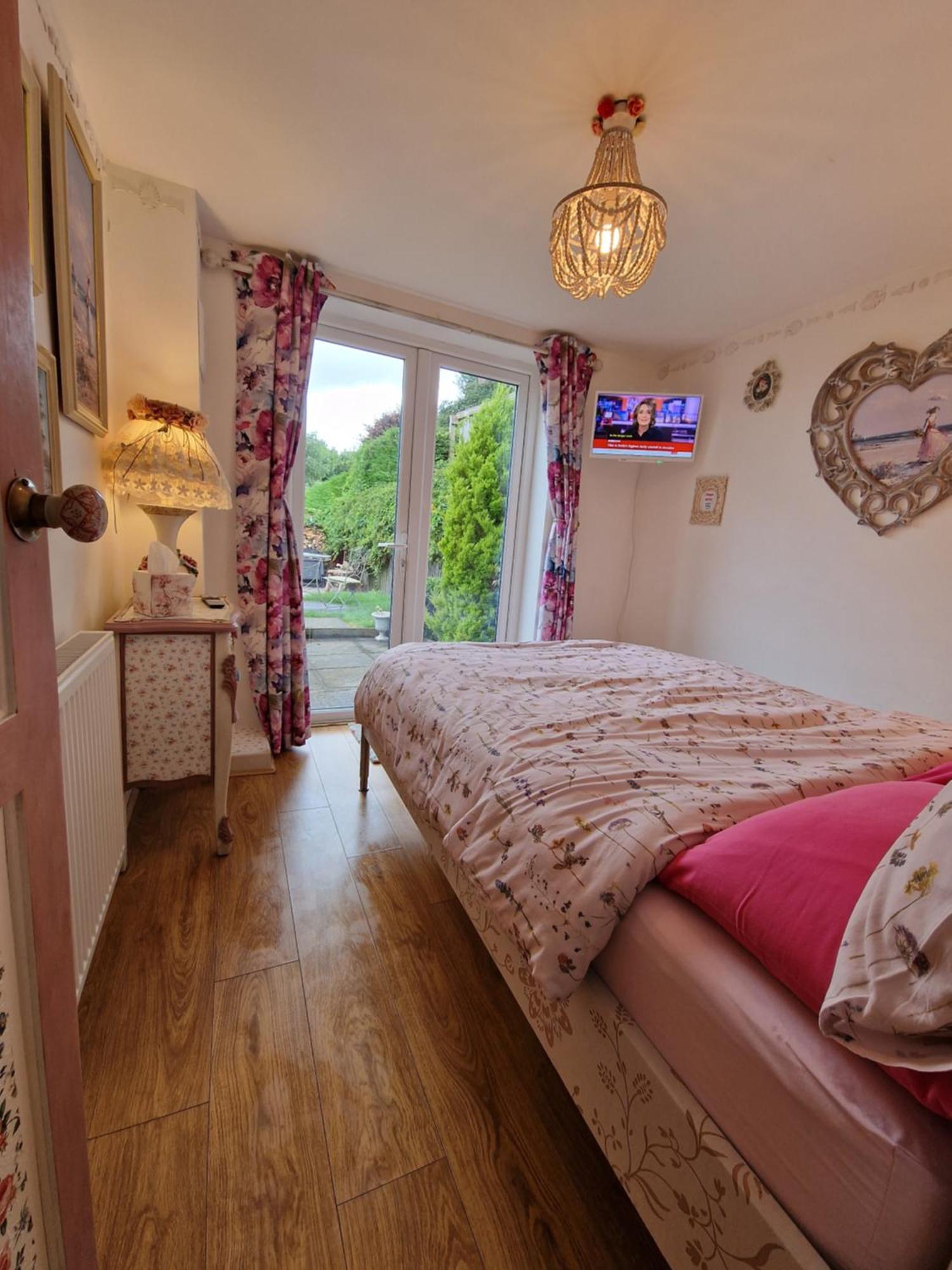 Town Cottage Ground Floor Appartment Bridgend  Kültér fotó